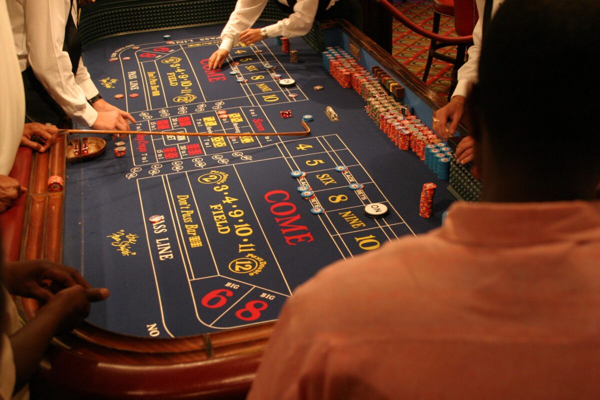 how to play craps